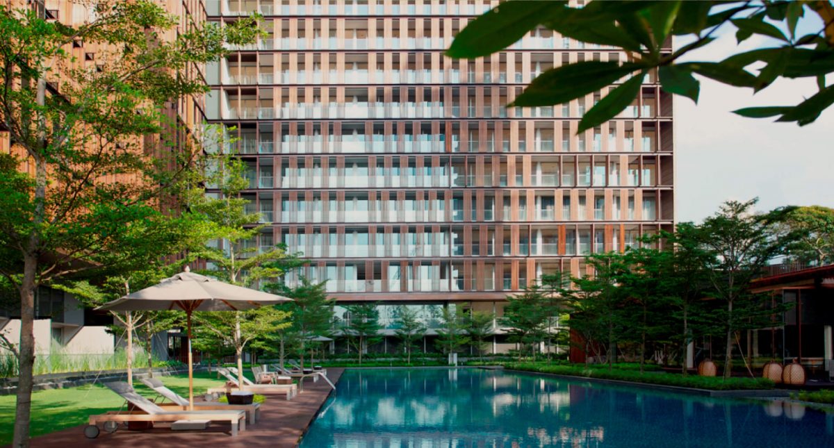 Hilltops Freehold Luxury Condo in Orchard Road