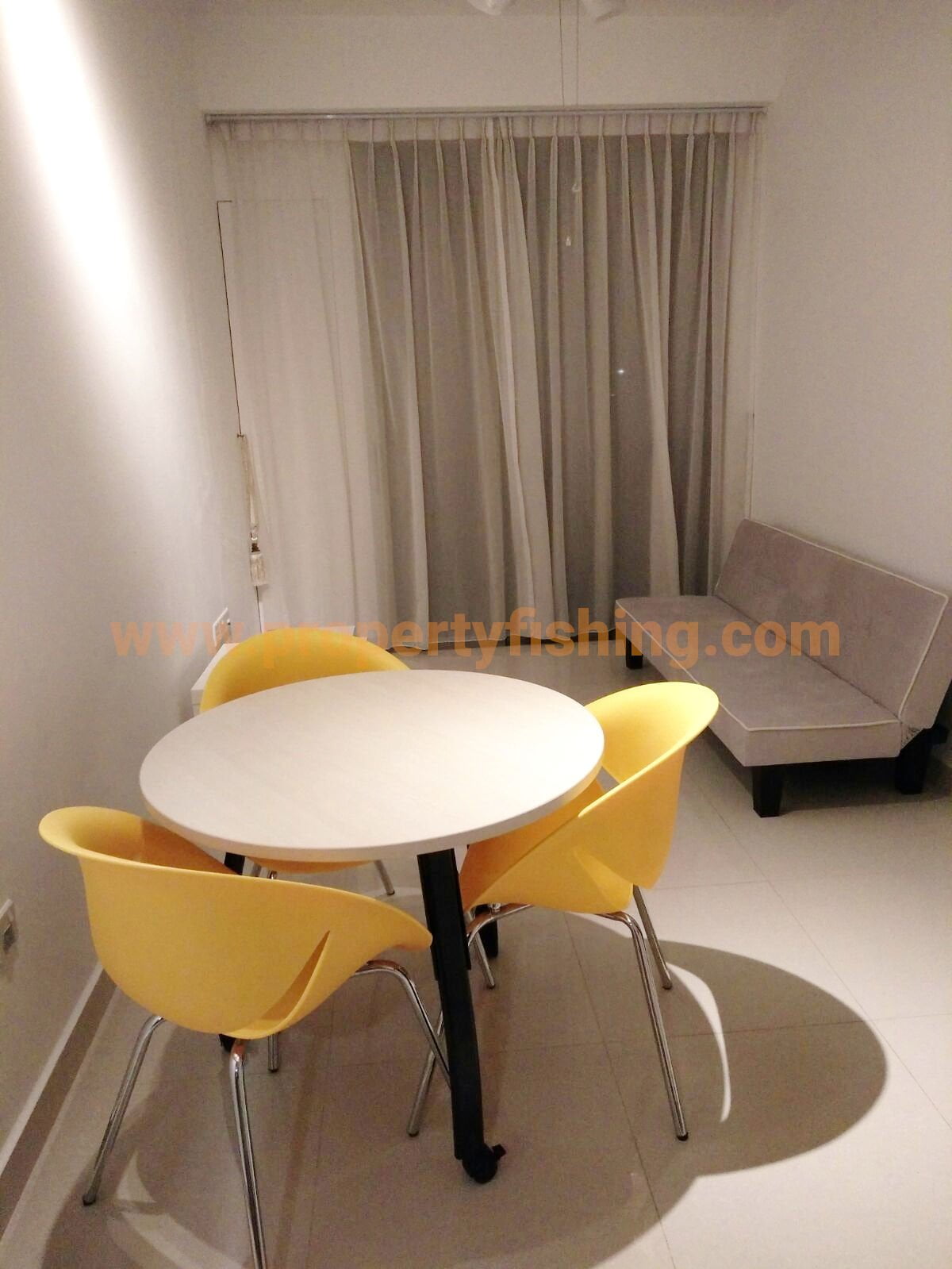 Idyllic Suites Living 3