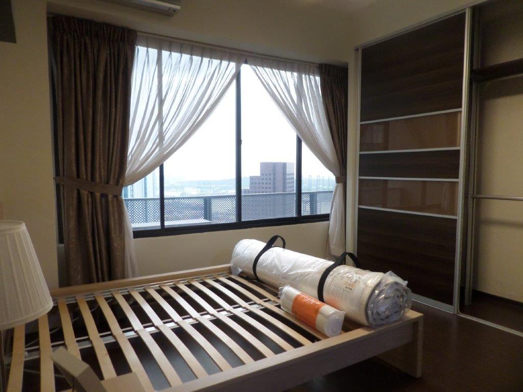 International Plaza Bedroom 2