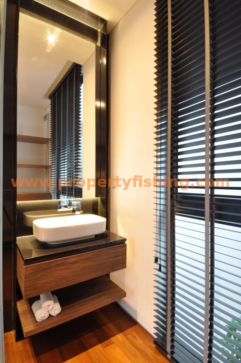 Meng Suan Terrace Bathroom