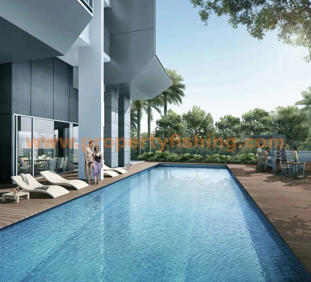 The Peak @ Cairnhill II Pool