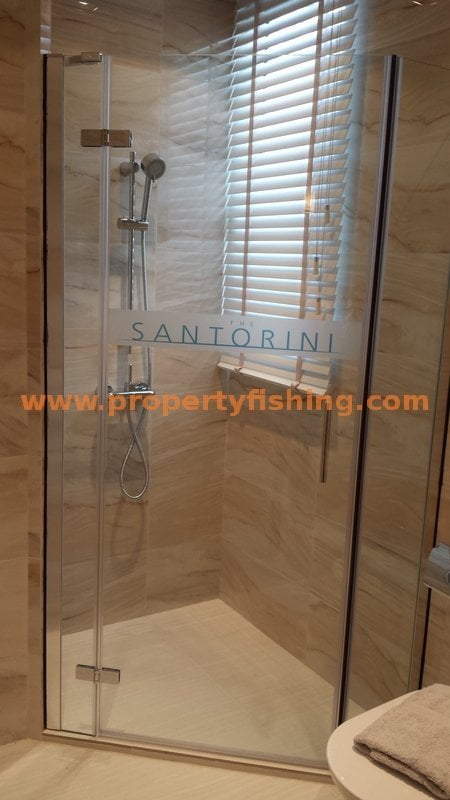 The Santorini Showflat Photo - Shower